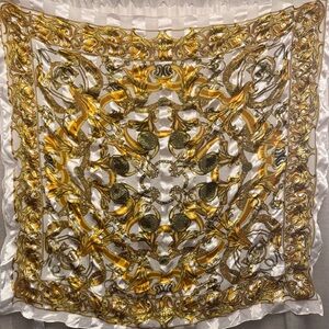 The Limited Women’s Gold & White Ornate Scarf 34x34
